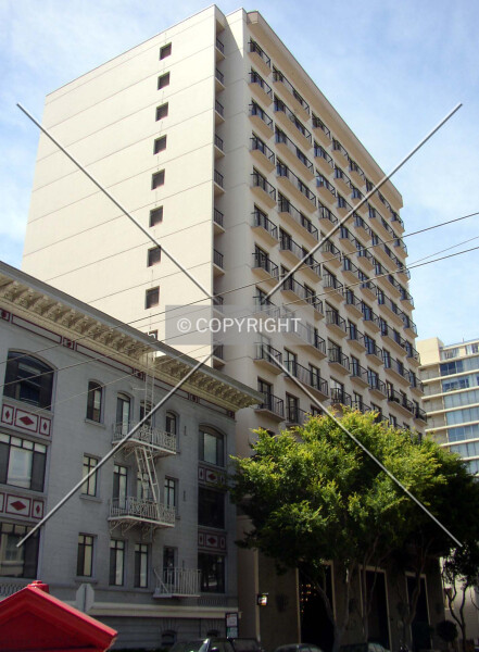Photo 478-072-821