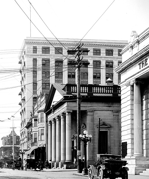 Photo 478-235-906
