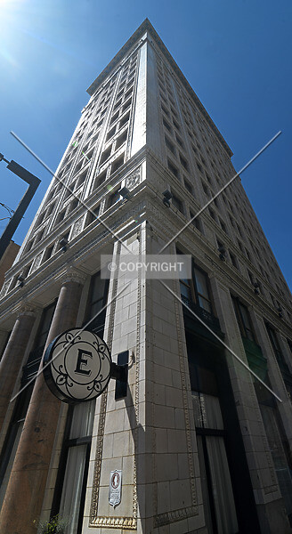 Photo 483-545-833
