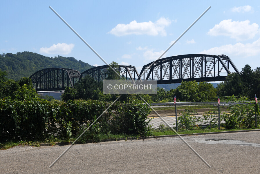 Photo 484-396-823