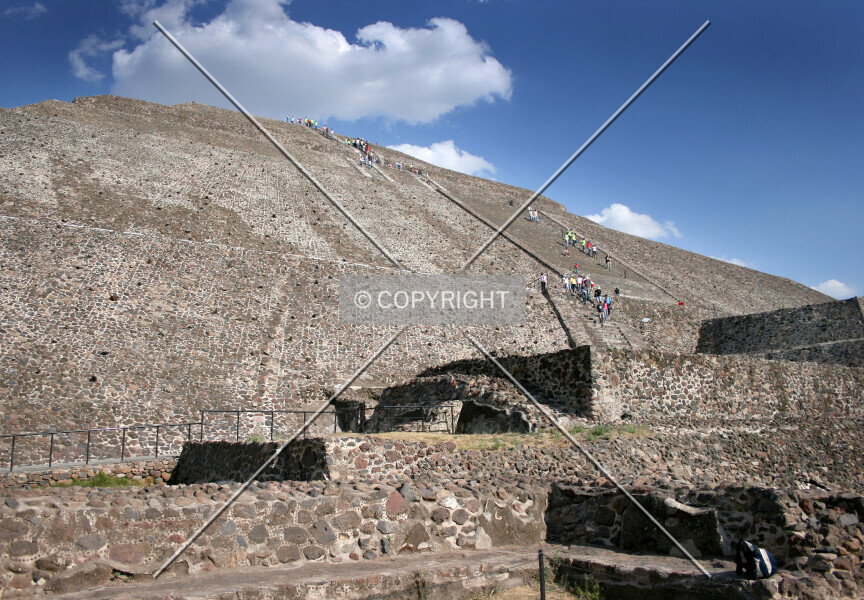 Photo 485-119-827