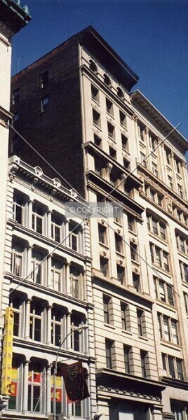 Photo 486-476-686