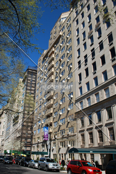 Photo 489-417-279