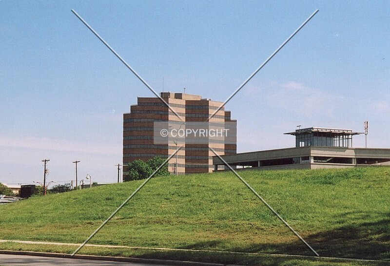 Photo 492-108-969