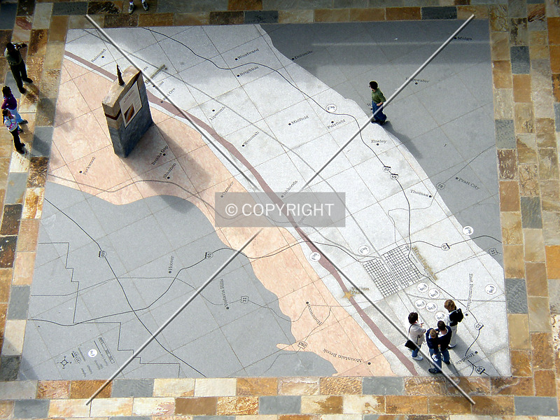 Photo 492-381-947
