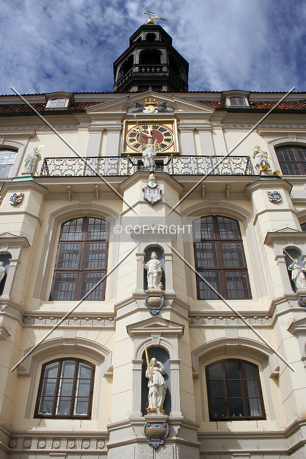 Photo 494-996-925