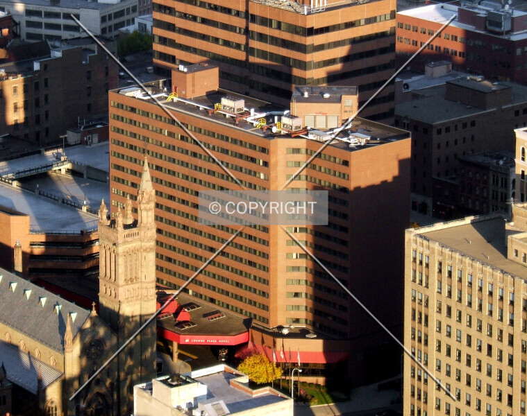 Photo 496-595-520