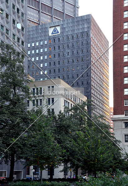 Photo 496-742-357
