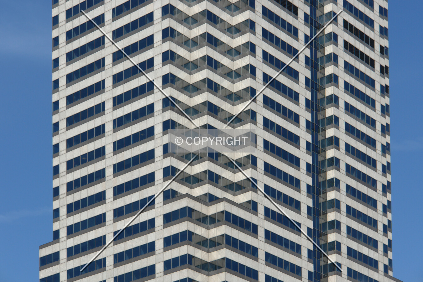 Facade of the Chase office tower in Indianapolis