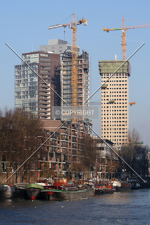 View from Leuvehaven with The Red Apple on the right