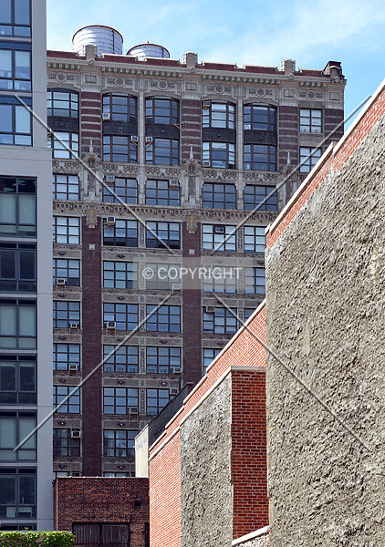 Photo 205-956-344