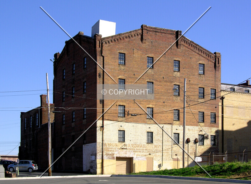 301 Lynn Street