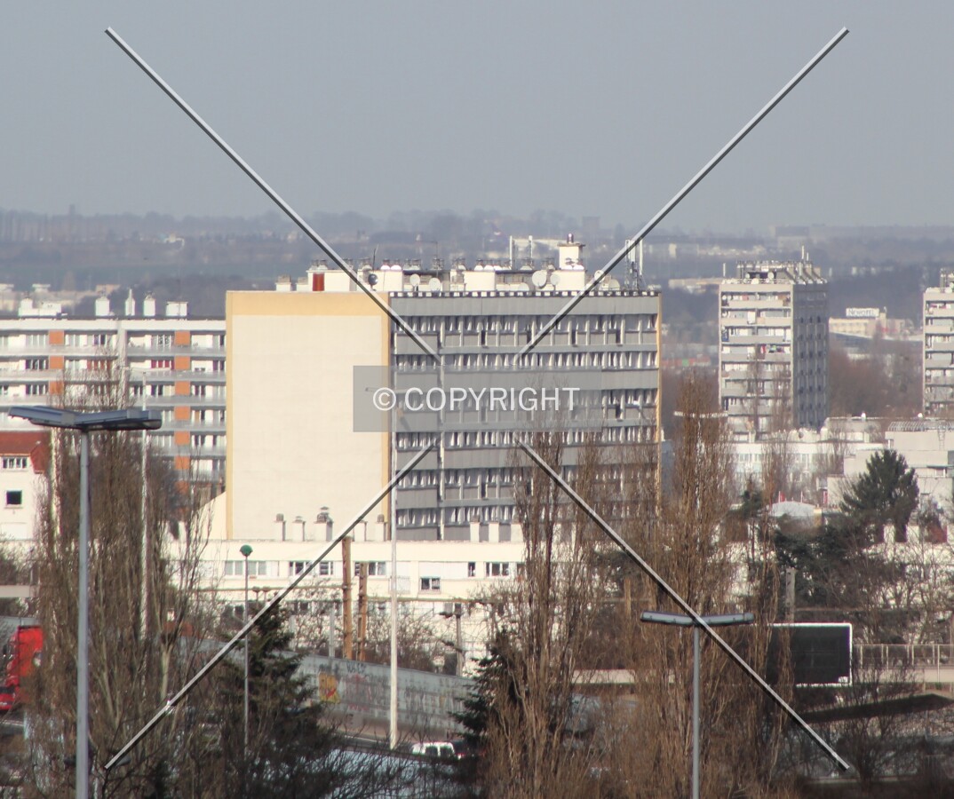South view from Rosny-Sous-Bois.
