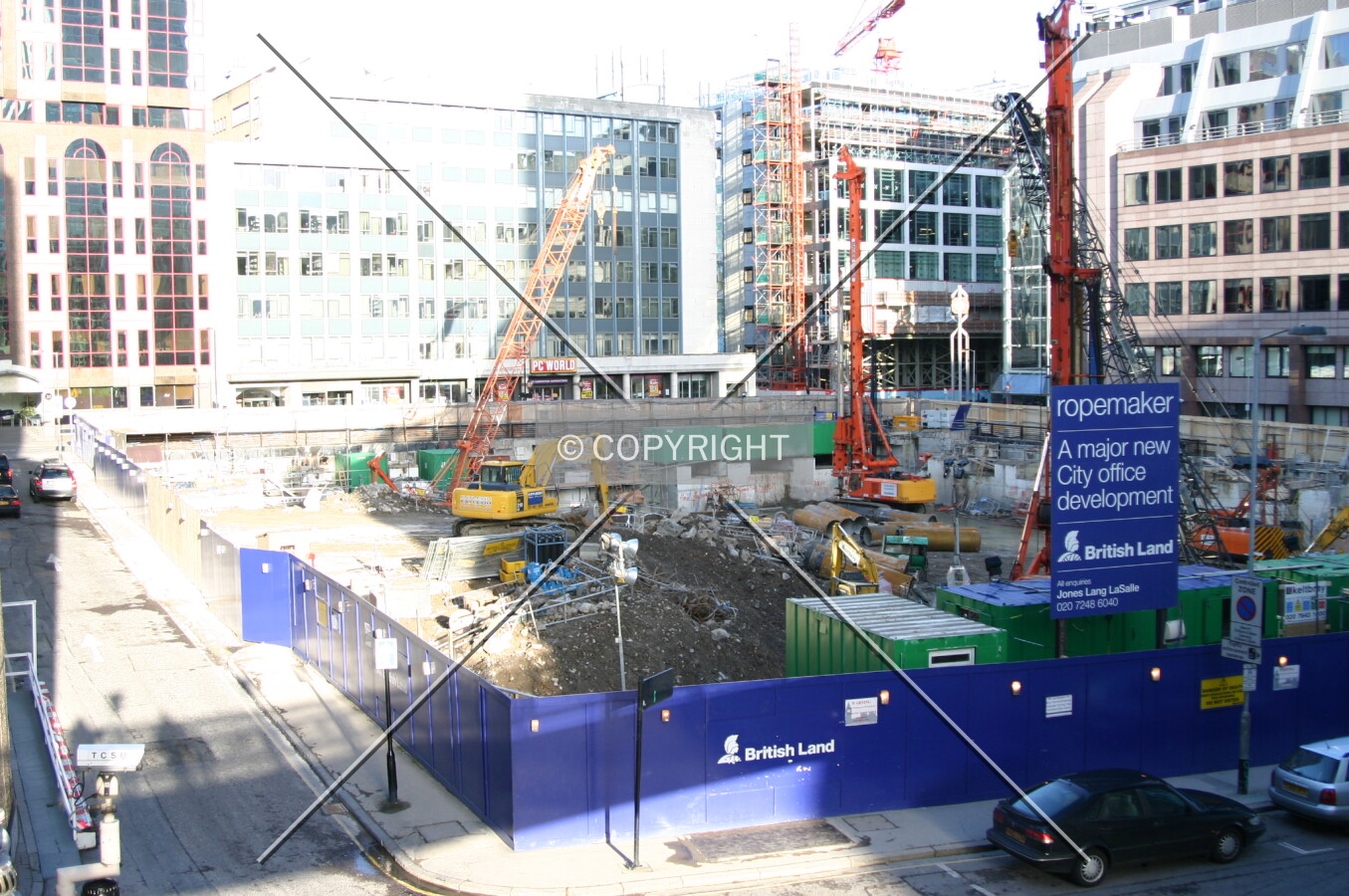 Pit from a CityPoint walkway