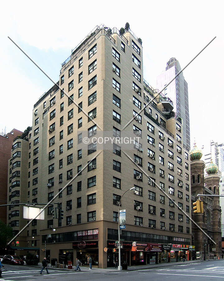 View from the south at Lexington Avenue and 54th Street