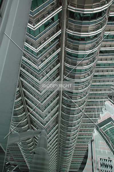 Photo 173-825-582