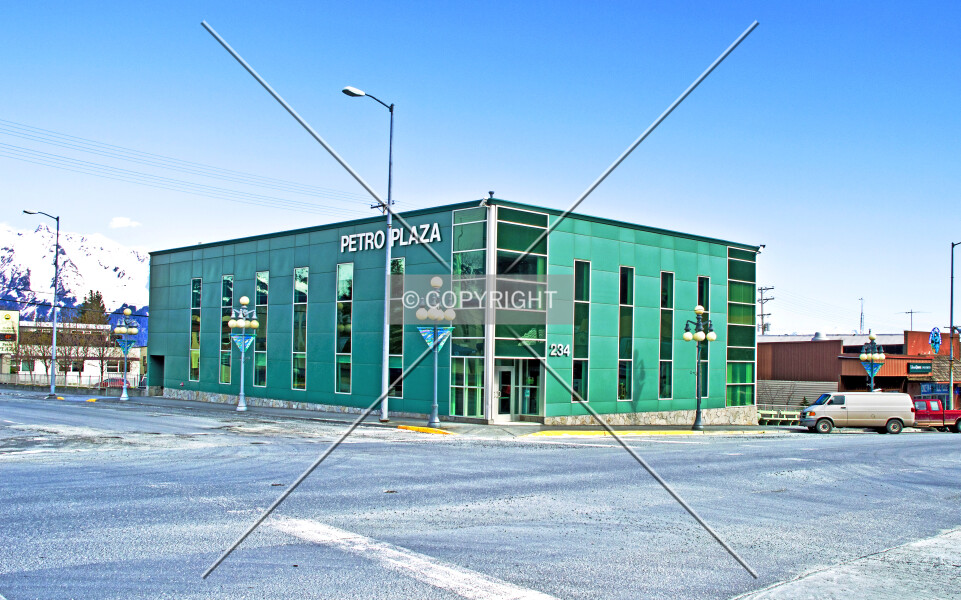 Petro Plaza