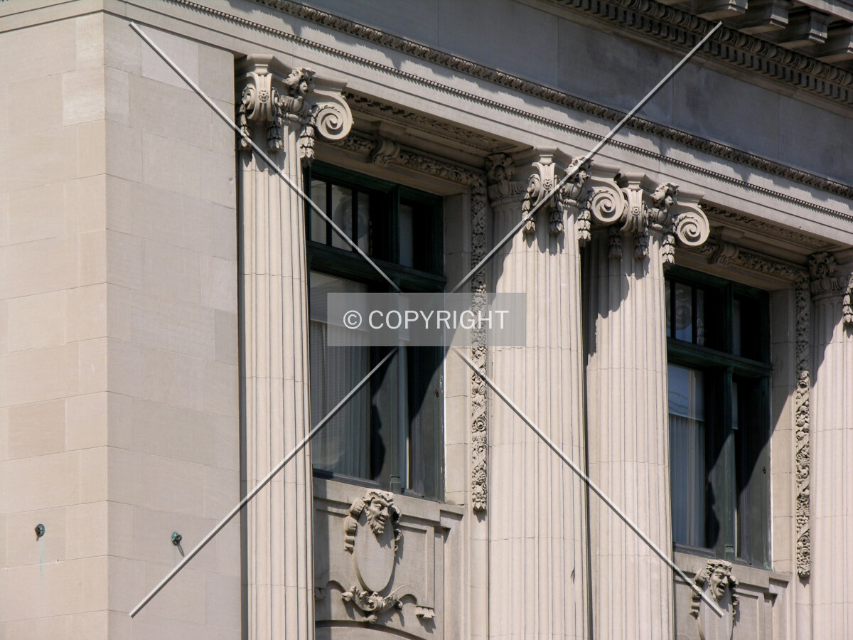 Column detail on the southeast side