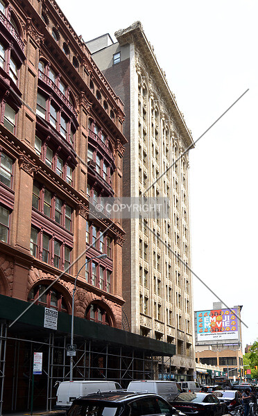 Photo 536-850-503
