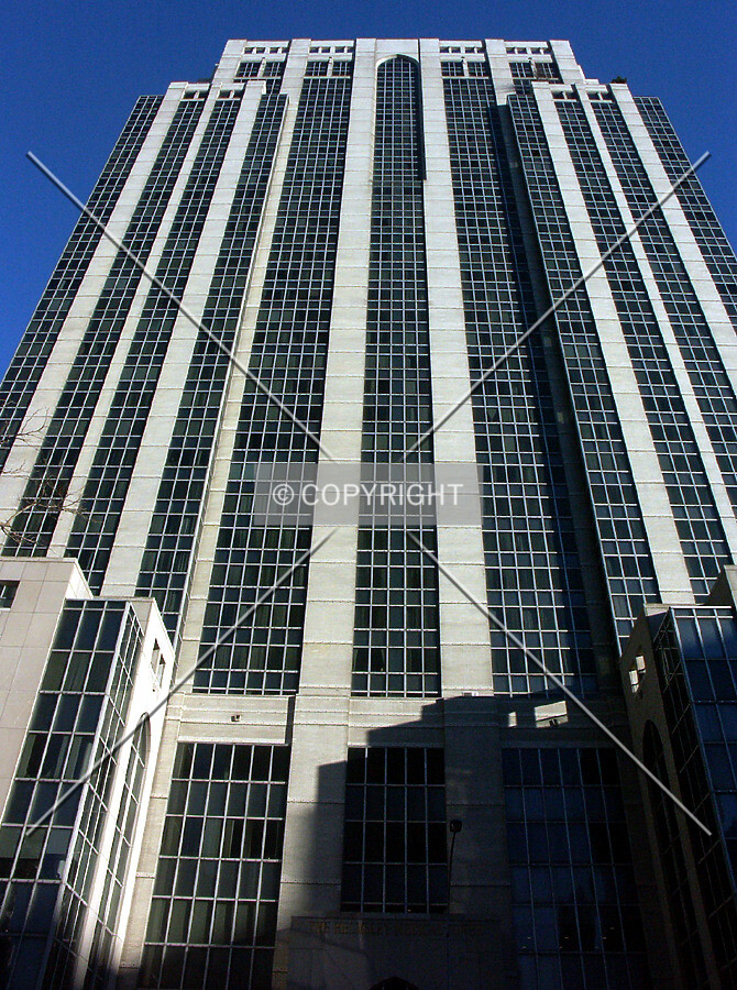 Oblique view of the front facade