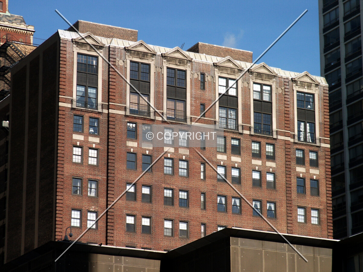 Upper south facade over the Museum of Contemporary Art