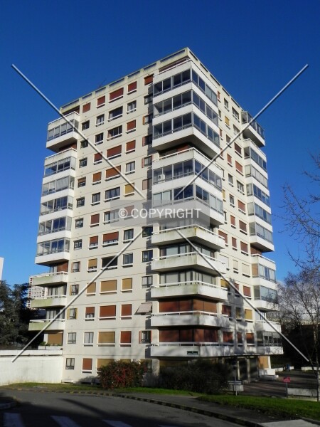 4 Avenue Georges Pompidou