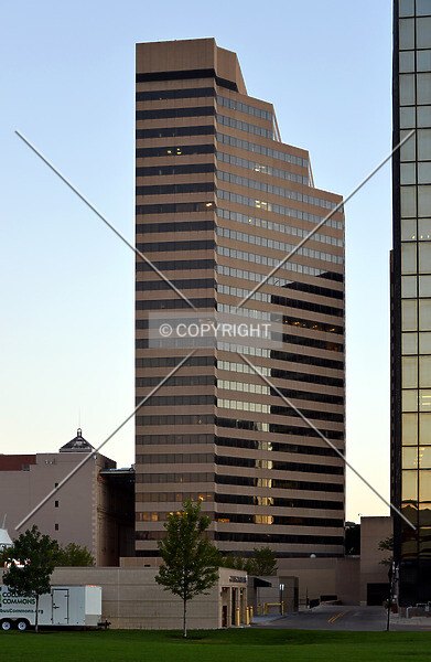 Photo 548-941-017