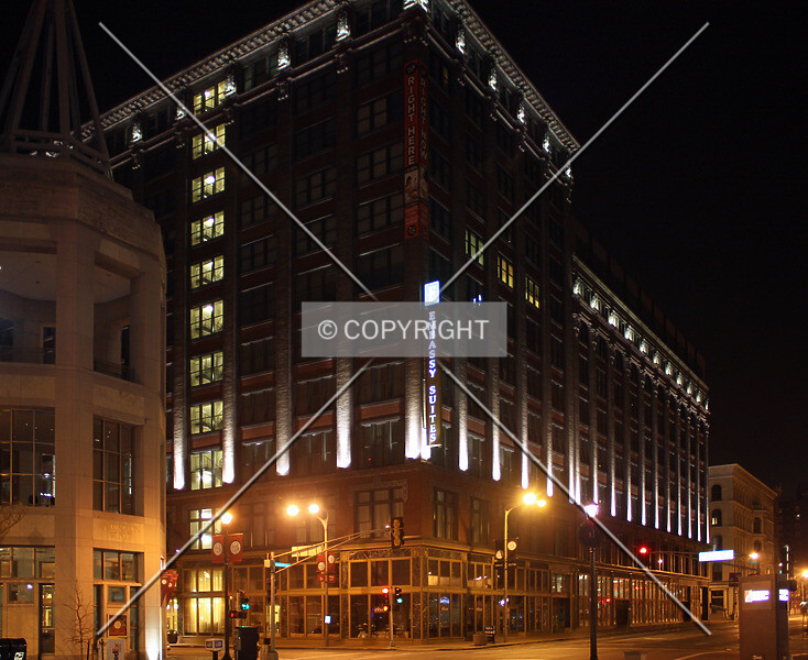 Photo 554-787-372