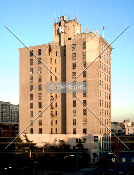 Photo 555-105-859