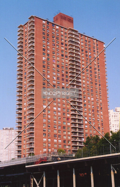 Photo 270-100-923