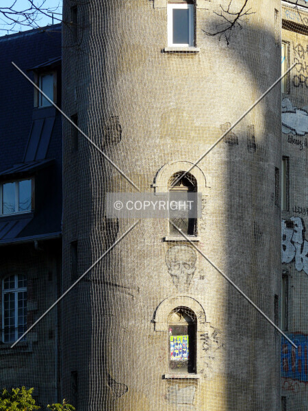 Photo 563-575-852