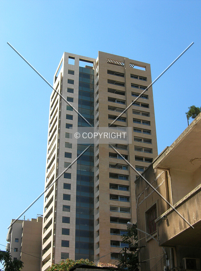 Looking up from Doumani Street