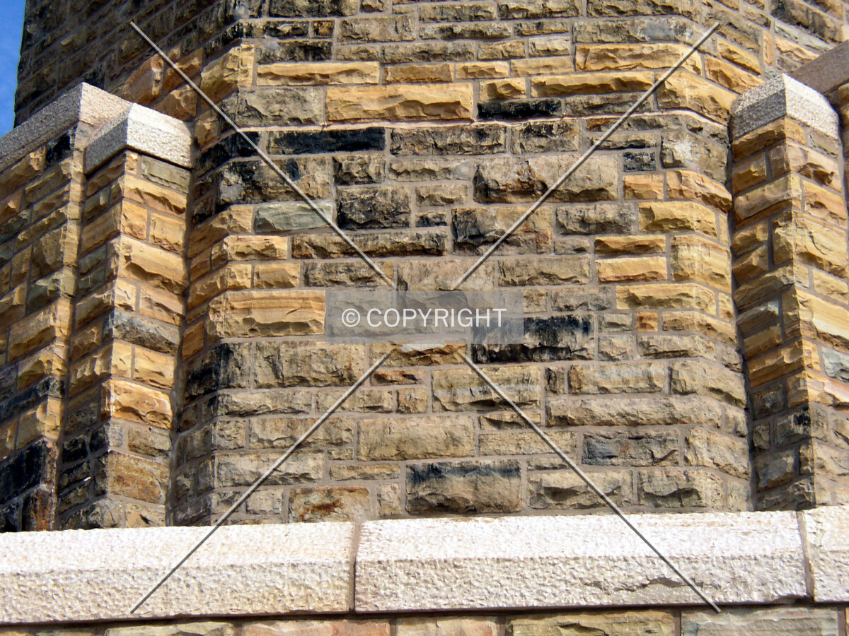 Detail of the pedestal's western facade