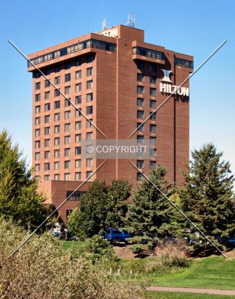 DoubleTree by Hilton Minneapolis North