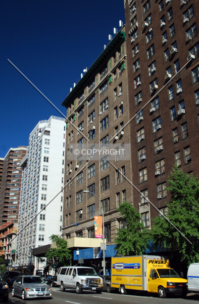 Photo 572-483-438