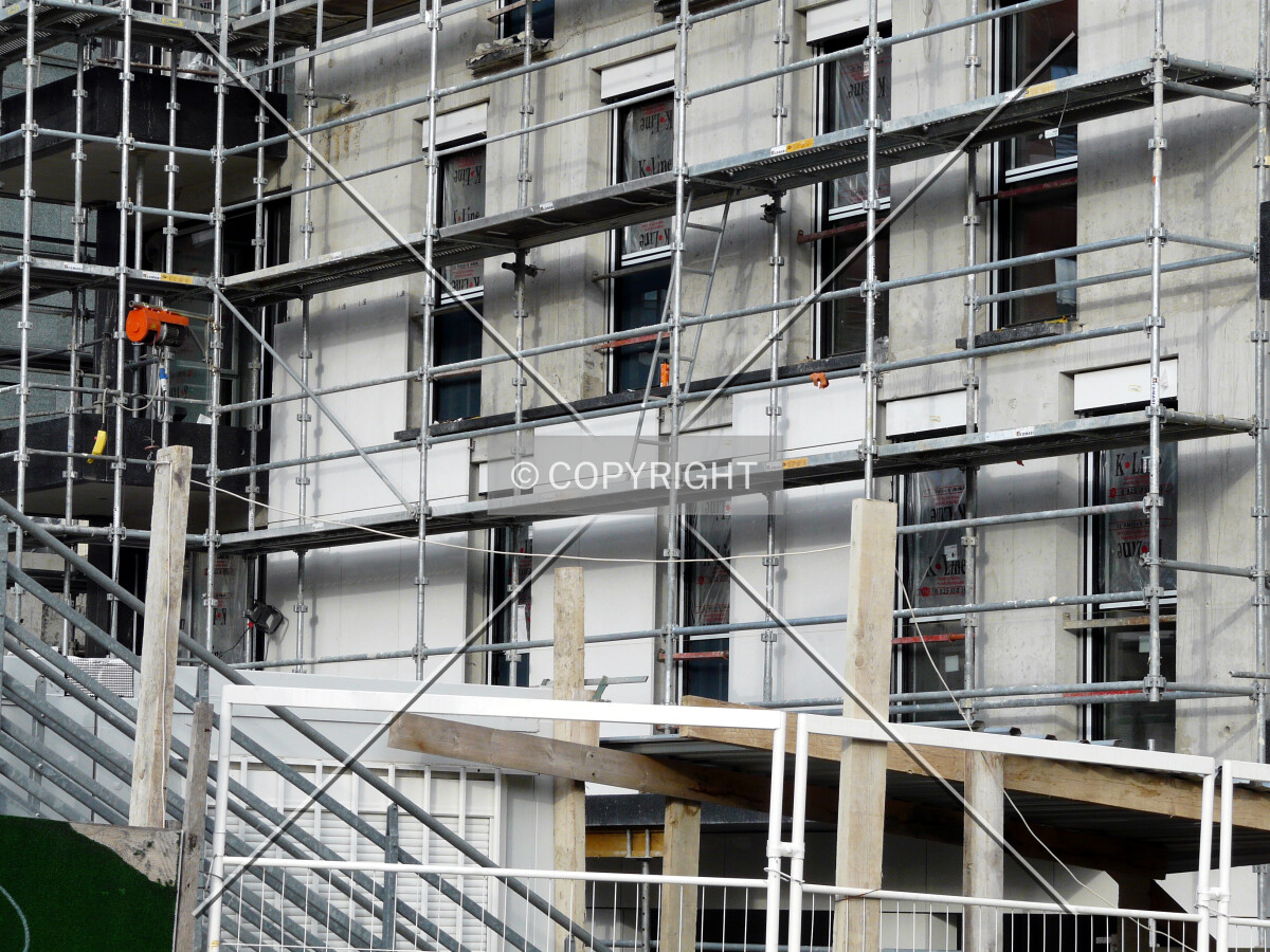 Beginning of the painting job on the southeast side