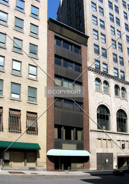 Photo 577-675-045