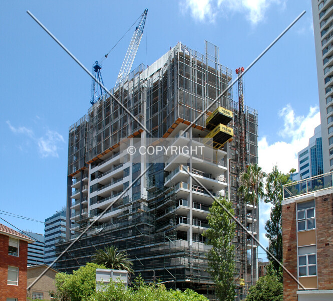 579-095-765
