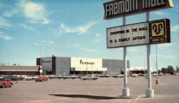 Fremont Mall