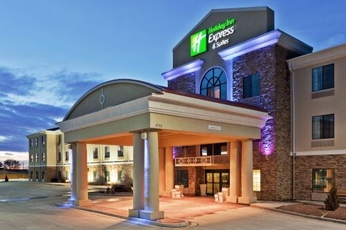 Holiday Inn Express Hotel and Suites