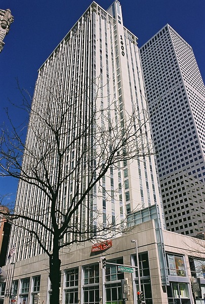 Photo 585-912-101