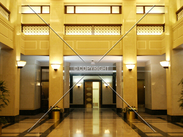 Central hall in the lobby