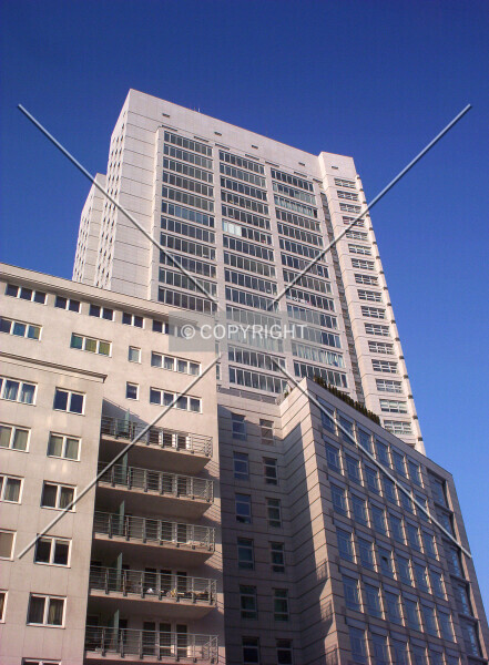 Photo 590-182-384