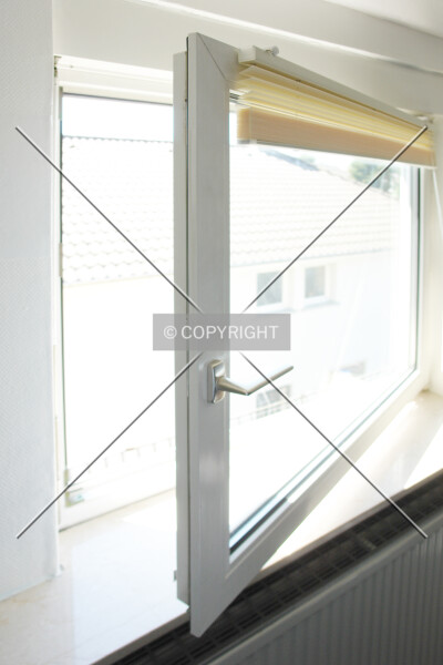Photo 593-181-111