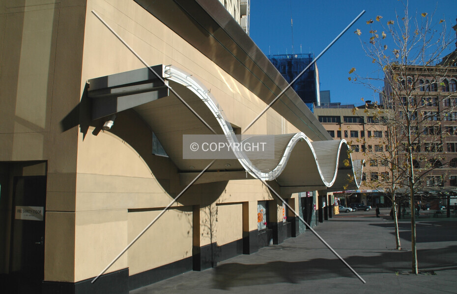 Photo 594-019-714