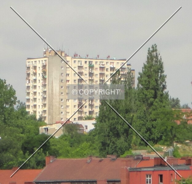 Aleja Konstytucji 3 Maja 28