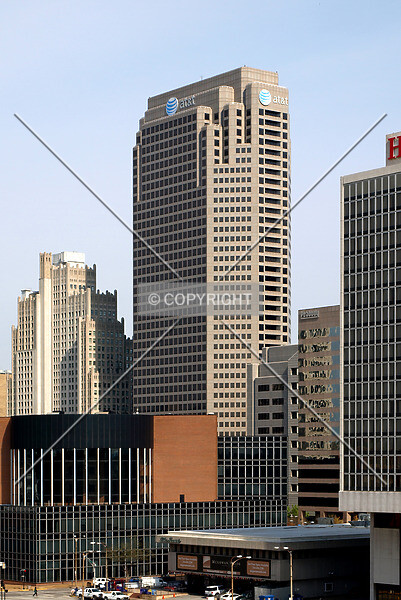 Photo 605-051-968