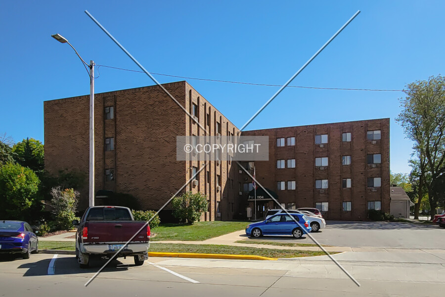 Glenbrook Apartments