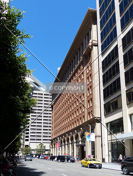 Photo 492-435-205