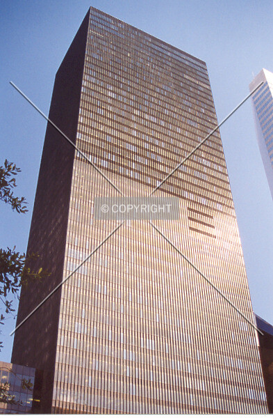 Photo 610-000-048